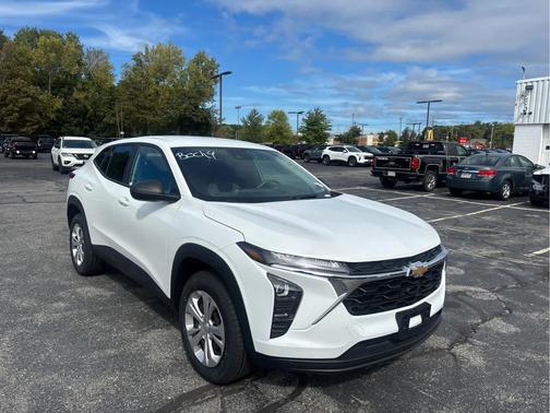 2024 Chevrolet Trax LS