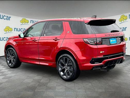 Firenze Red Metallic 2023 Land Rover Discovery Sport SE R-Dynamic