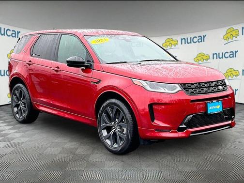 Firenze Red Metallic 2023 Land Rover Discovery Sport SE R-Dynamic