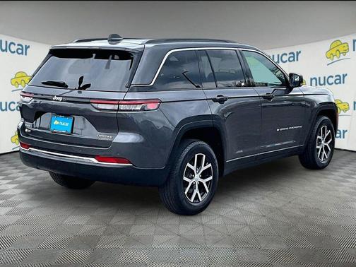 Baltic Gray Metallic Clearcoat 2024 Jeep Grand Cherokee Limited