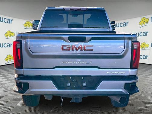 2024 GMC Sierra 2500 Denali
