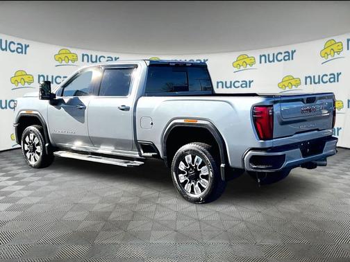 2024 GMC Sierra 2500 Denali