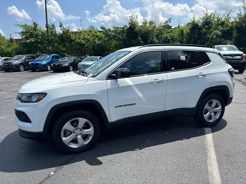 2022 Jeep Compass Latitude