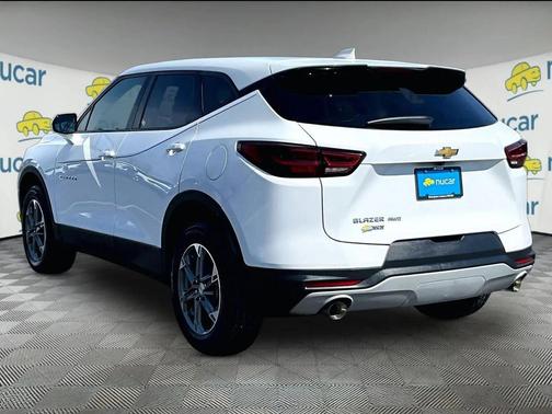 Summit White 2023 Chevrolet Blazer 2LT