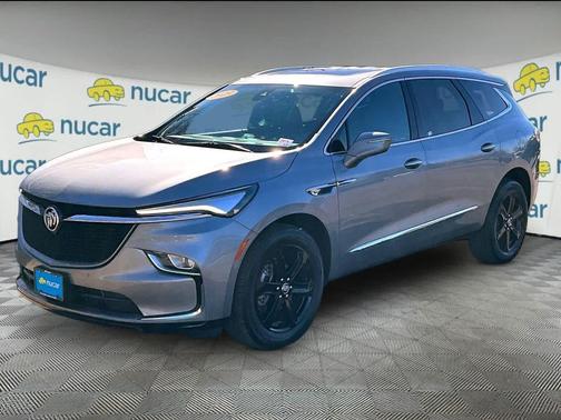 2023 Buick Enclave Essence AWD