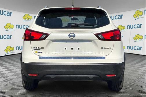 2018 Nissan Rogue Sport SL