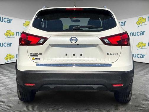 2018 Nissan Rogue Sport SL