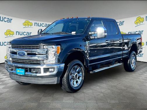 2017 Ford F-350 Lariat