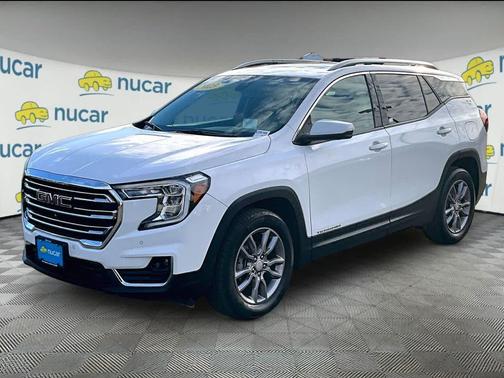 2023 GMC Terrain SLT