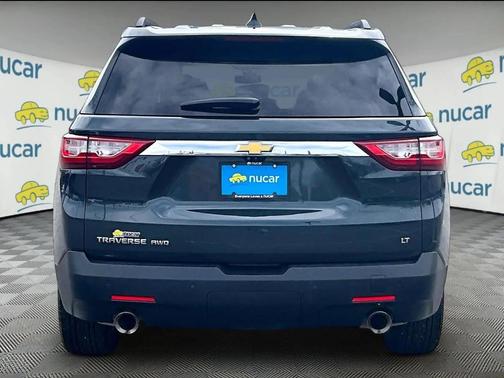 Graphite Metallic 2020 Chevrolet Traverse LT Leather