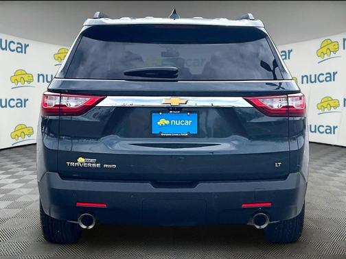 Graphite Metallic 2020 Chevrolet Traverse LT Leather
