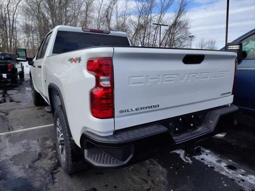 2025 Chevrolet Silverado 2500 Custom