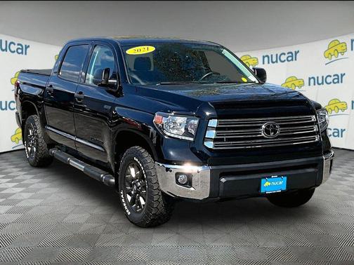 Midnight Black Metallic 2021 Toyota Tundra SR5