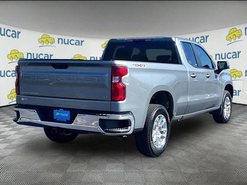 Sterling Gray Metallic 2023 Chevrolet Silverado 1500 LT