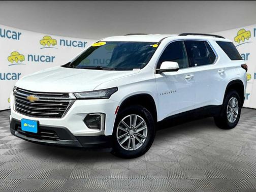 2022 Chevrolet Traverse LT Cloth