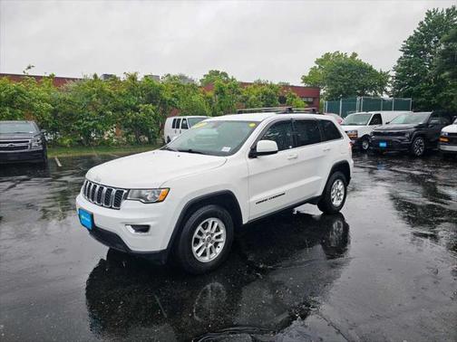 2019 Jeep Grand Cherokee Laredo