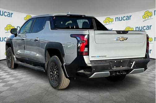 2025 Chevrolet Silverado EV LT