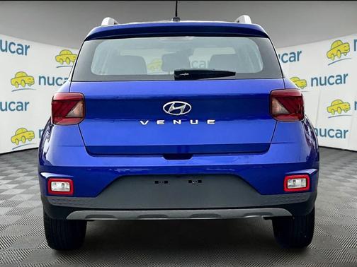 2024 Hyundai VENUE Limited