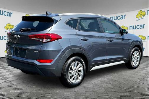 2018 Hyundai TUCSON SEL