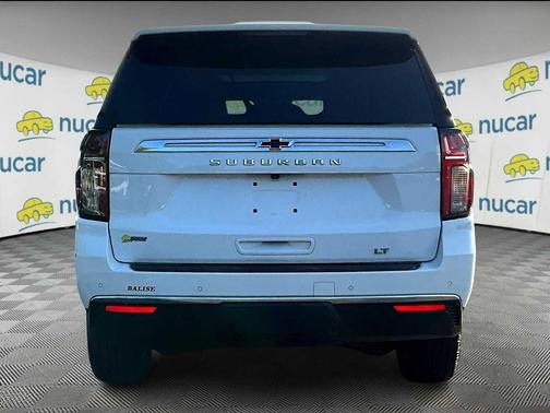 2021 Chevrolet Suburban LT