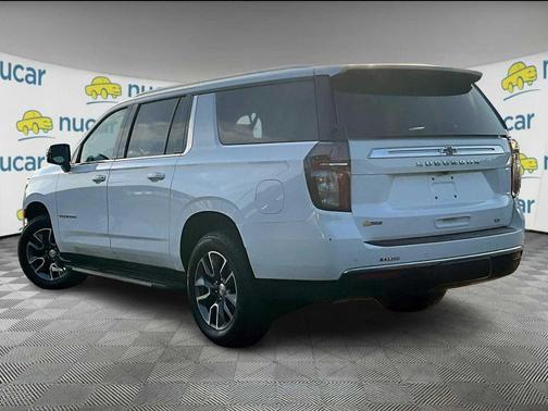 2021 Chevrolet Suburban LT