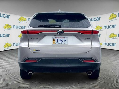 2021 Toyota Venza LE