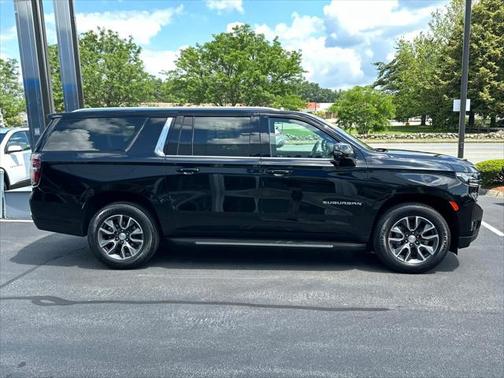 2021 Chevrolet Suburban LT