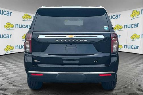 2021 Chevrolet Suburban LT