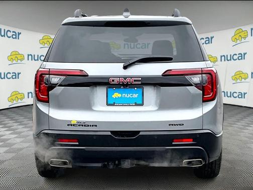 2023 GMC Acadia AWD SLT