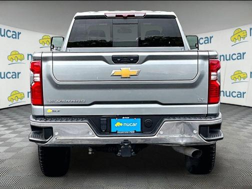 Sterling Gray Metallic 2024 Chevrolet Silverado 2500 LT