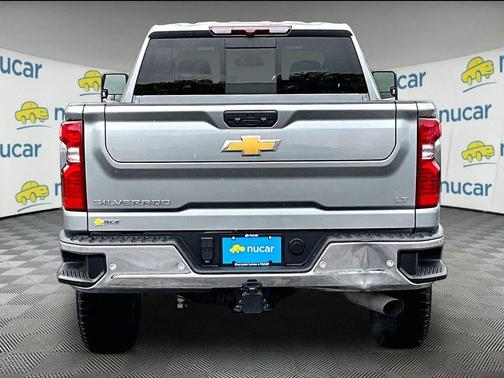 Sterling Gray Metallic 2024 Chevrolet Silverado 2500 LT