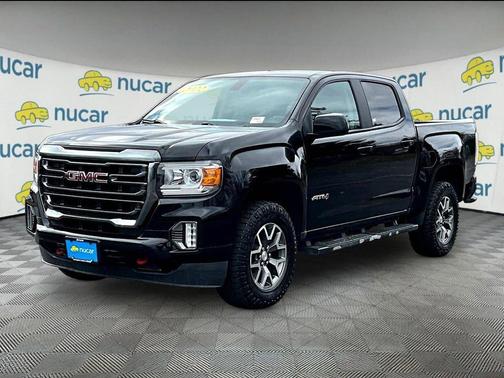 Onyx Black 2022 GMC Canyon AT4
