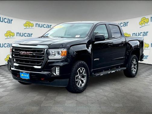 Onyx Black 2022 GMC Canyon AT4