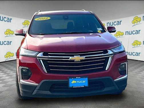 Radiant Red Tintcoat 2023 Chevrolet Traverse LT Cloth