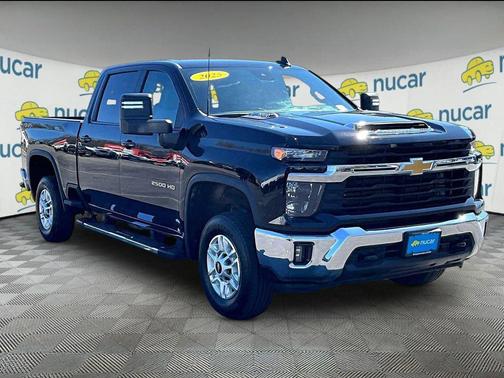 Black 2025 Chevrolet Silverado 2500 LT