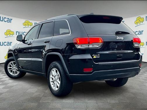 2020 Jeep Grand Cherokee Laredo