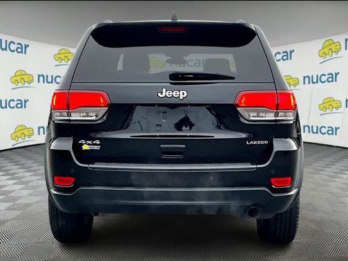 2020 Jeep Grand Cherokee Laredo