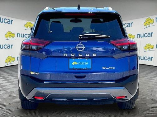 Caspian Blue Metallic/Super Black 2023 Nissan Rogue SL
