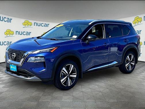 Caspian Blue Metallic/Super Black 2023 Nissan Rogue SL
