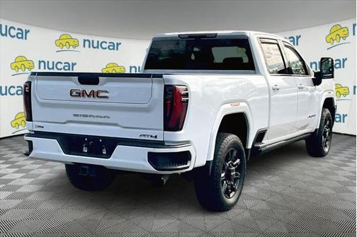 2024 GMC Sierra 2500 AT4