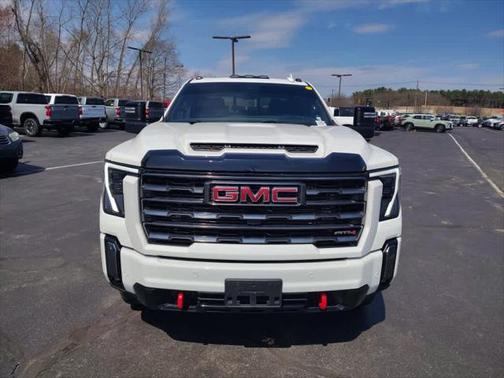 2024 GMC Sierra 2500 AT4