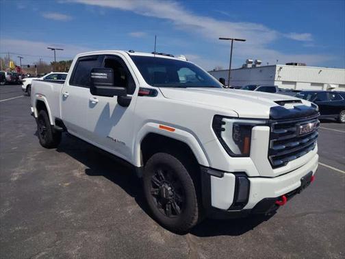 2024 GMC Sierra 2500 AT4