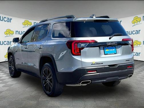 Sterling Metallic 2023 GMC Acadia AWD SLE