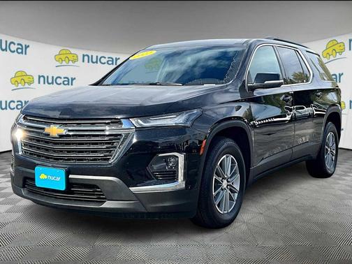 2022 Chevrolet Traverse LT Cloth