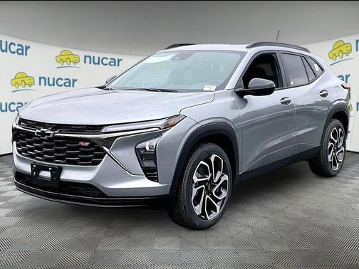 Sterling Gray Metallic 2026 Chevrolet Trax FWD 2RS