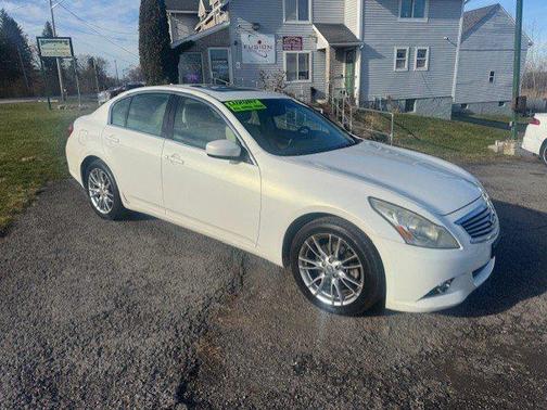 2011 INFINITI G37x Base