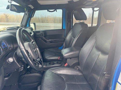 2014 Jeep Wrangler Unlimited Altitude