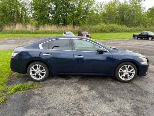 2014 Nissan Maxima S