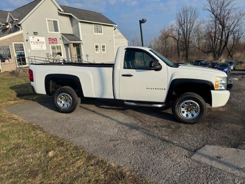 2008 Chevrolet Silverado 1500 4WD Reg Cab 133.0" Work Truck