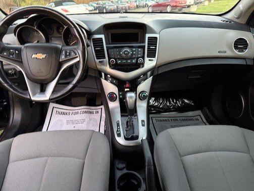 2011 Chevrolet Cruze LT